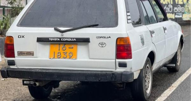 TOYOTA COROLLA DX WAGON 1985