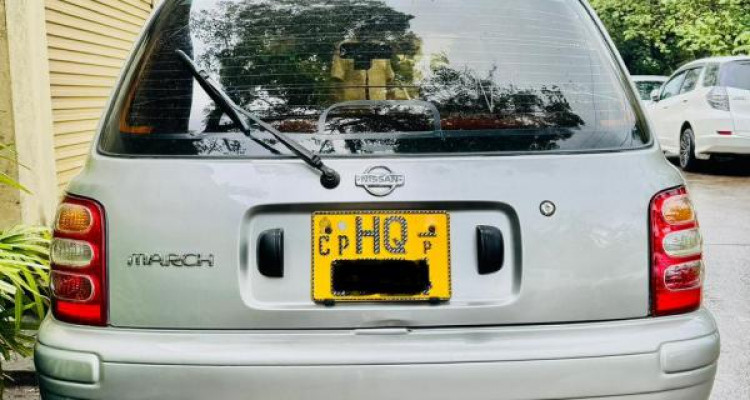 NISSAN MARCH K11 2000