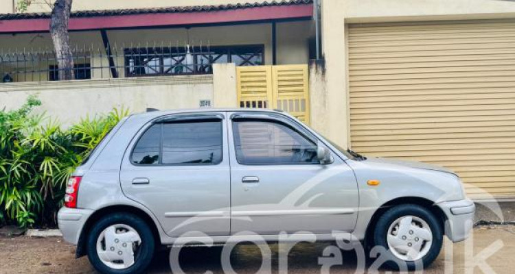 NISSAN MARCH K11 2000