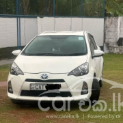 TOYOTA AQUA 2014