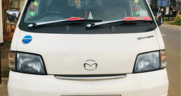 MAZDA BONGO 2008
