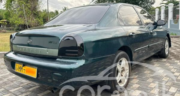 HYUNDAI SONATA 2000