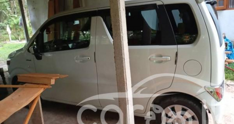 SUZUKI WAGON R FX 2018