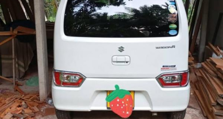 SUZUKI WAGON R FX 2018