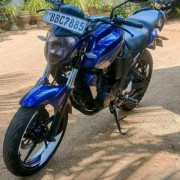 YAMAHA FZ 2014