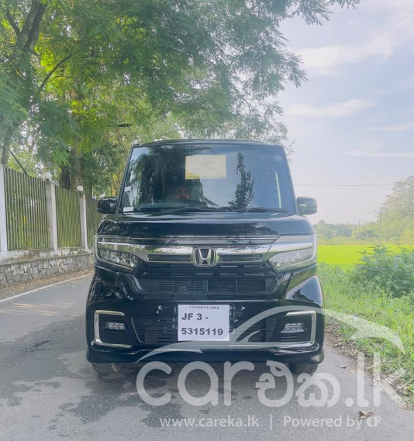 HONDA N-BOX 2023