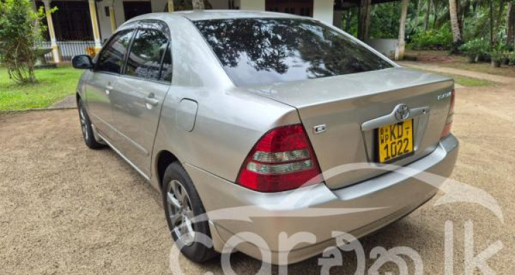 TOYOTA COROLLA 121 2003