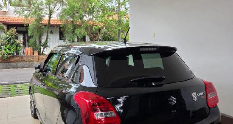 SUZUKI SWIFT RS 2017