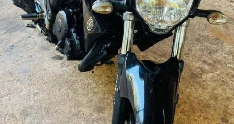 YAMAHA FZ 2016