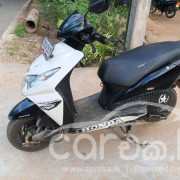 HONDA DIO 2015