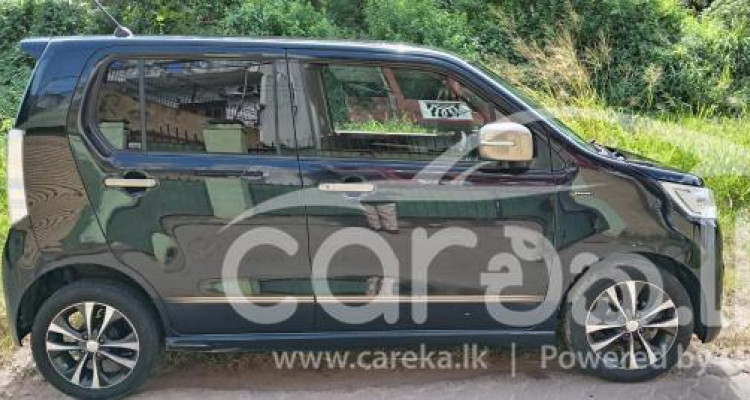 SUZUKI WAGON R STINGRAY 2014