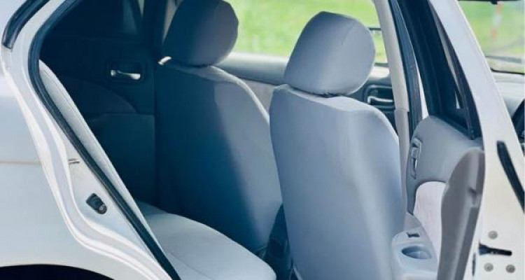 NISSAN SUNNY FB15 2001