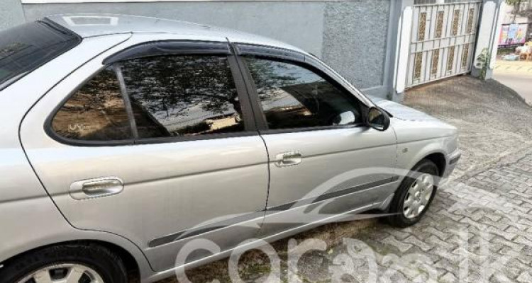 NISSAN SUNNY FB15 2000