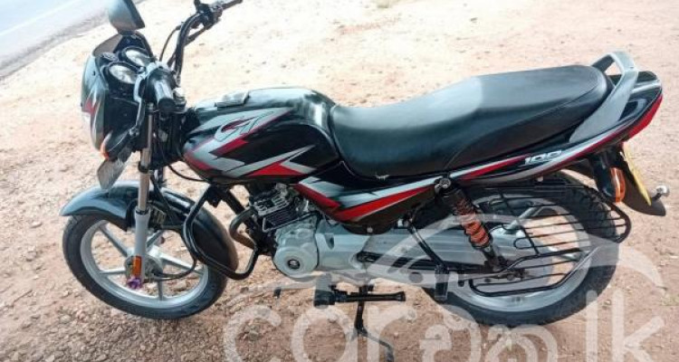 BAJAJ CT100 2020