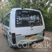 TOYOTA HIACE LH60 1983