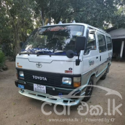 TOYOTA HIACE LH60 1983