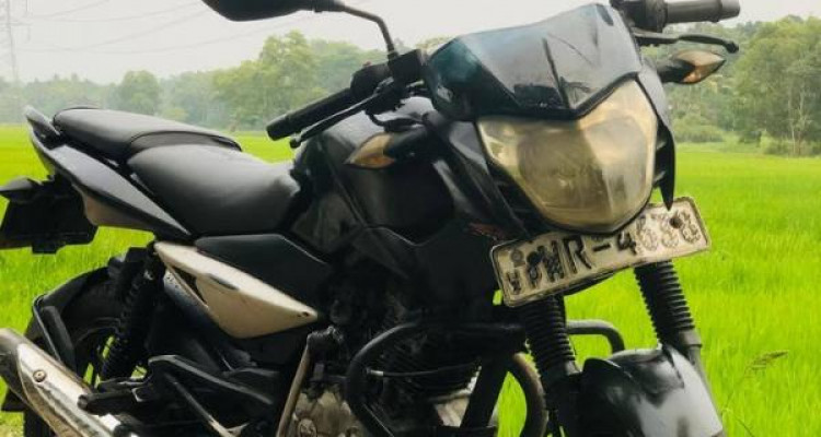 BAJAJ PULSAR 135 2011
