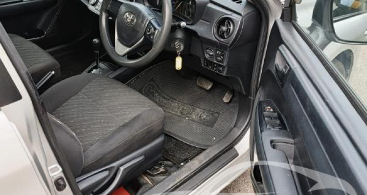 TOYOTA AXIO 2017