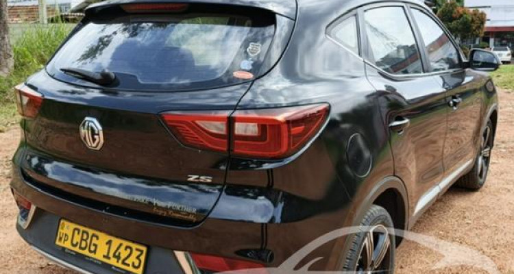 MG ZS 2019
