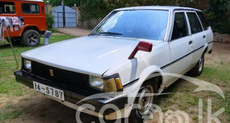 TOYOTA COROLLA DX WAGON 1983