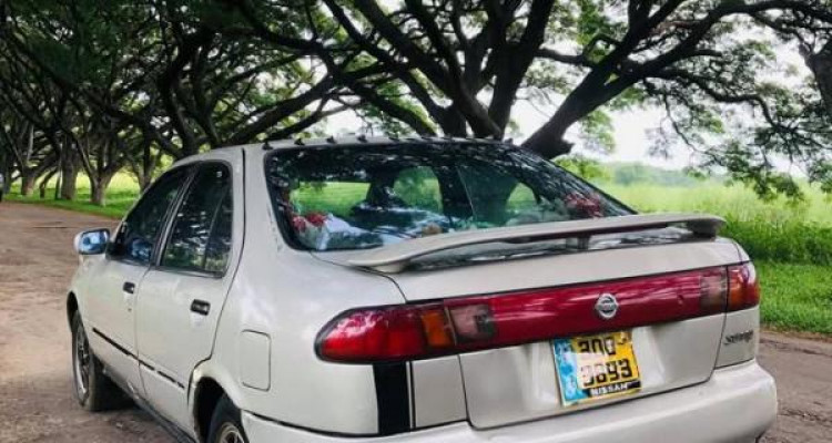 NISSAN SUNNY FB14 1994