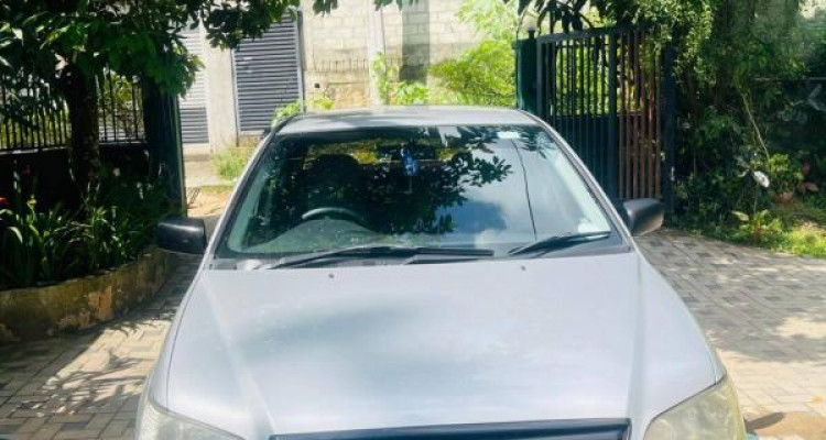 MITSUBISHI LANCER CS1 2002