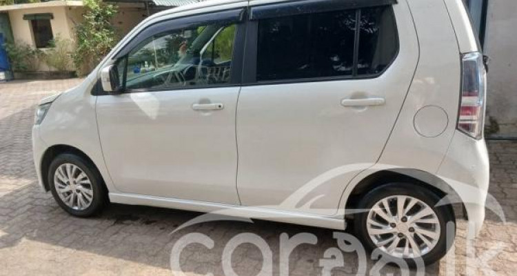 SUZUKI WAGON R STINGRAY 2014