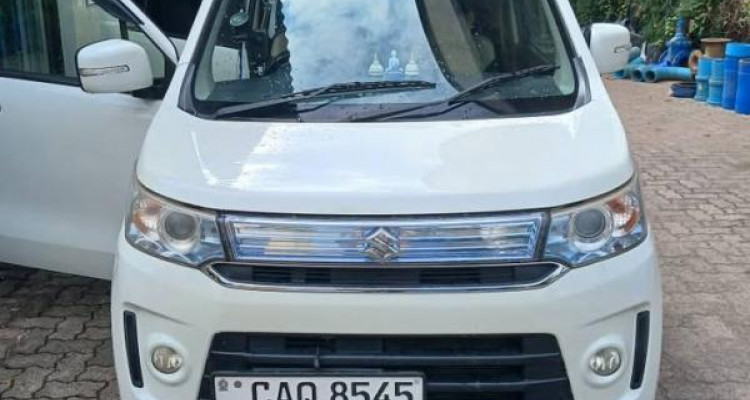 SUZUKI WAGON R STINGRAY 2014