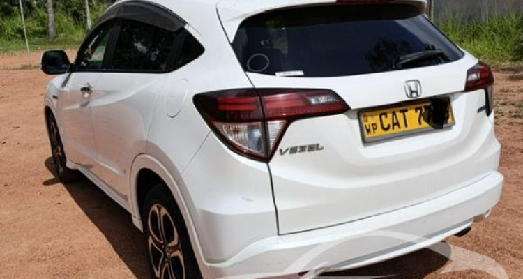 HONDA VEZEL 2016