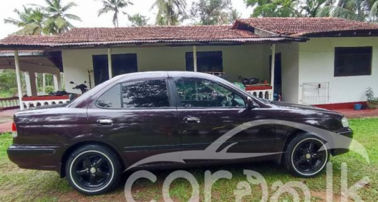 NISSAN SUNNY FB15 2001