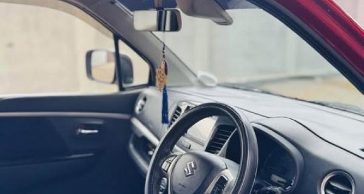 SUZUKI WAGON R STINGRAY 2017