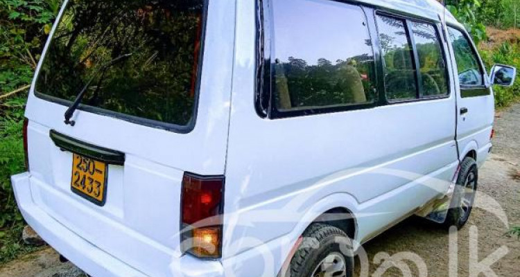 NISSAN VANETTE VX 1992