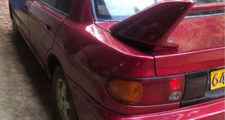 MITSUBISHI LANCER CB8 1993