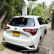 TOYOTA VITZ 2018