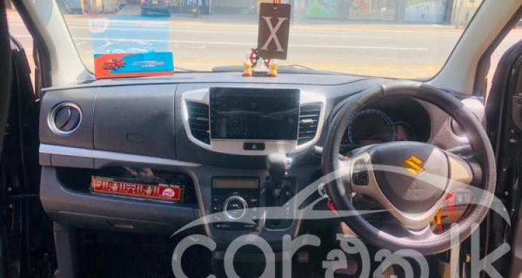 SUZUKI WAGON R STINGRAY 2014