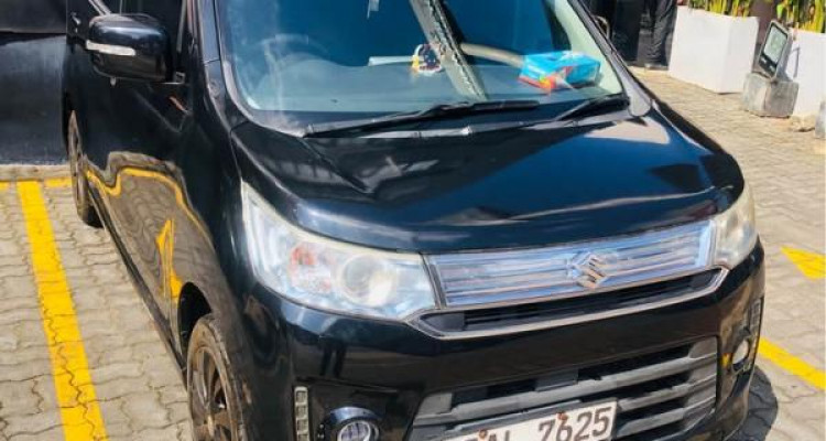 SUZUKI WAGON R STINGRAY 2014