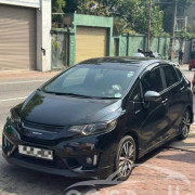 HONDA FIT GP5 2015