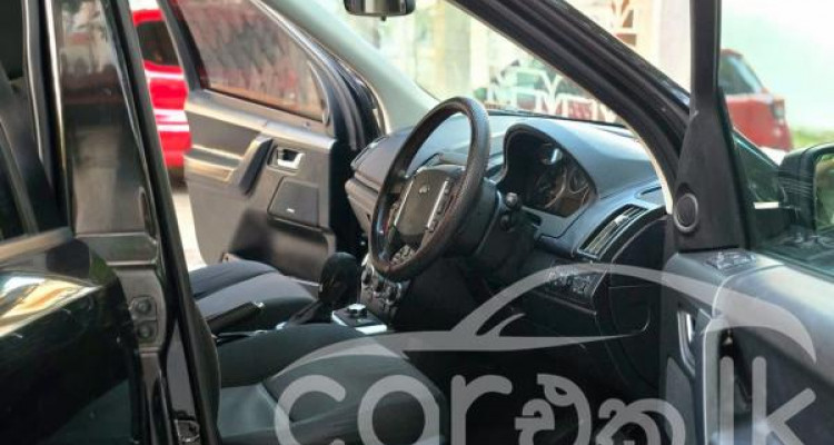 LAND ROVER FREELANDER 2011