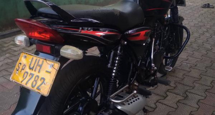 BAJAJ DISCOVER 135 2008