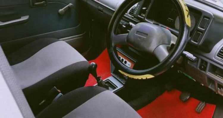 SUZUKI MARUTI 800 2005