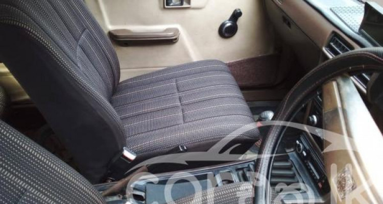 MITSUBISHI LANCER BOX 1982