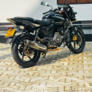 BAJAJ PULSAR 150 2018