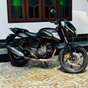 BAJAJ PULSAR 150 2018