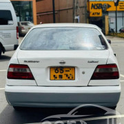 NISSAN BLUEBIRD 1996