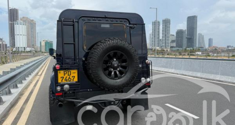 LAND ROVER DEFENDER 2008