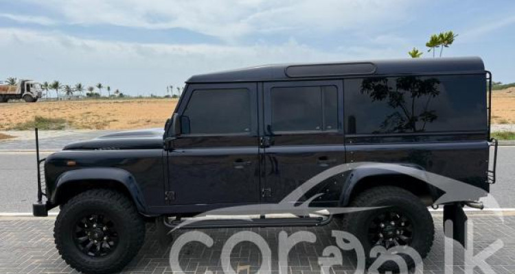 LAND ROVER DEFENDER 2008