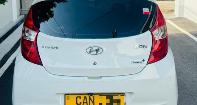 HYUNDAI EON 2015