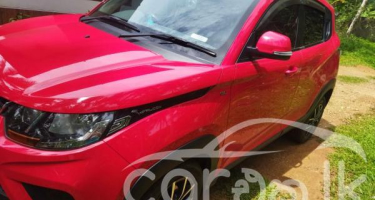 MAHINDRA KUV100 2020