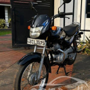 BAJAJ CT100 2019