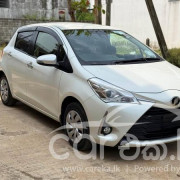TOYOTA VITZ 2019